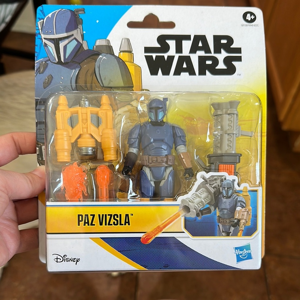 Hasbro Star Wars Paz Vizsla Action Figure - Blue and Orange